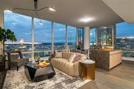Find condos for sale near your current location. 25 Best Luxury Apartments In Los Angeles Ca With Photos Rentcafe