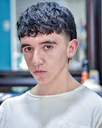 Mullet al gran @notorious.brone 😎 . . . . . .  #instavaldivia#instachile#valdiviacl#valdivia#barberiachile#barber