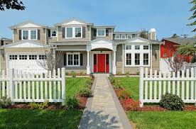 Studio City Home 4227 Lemp Ave Adrienne Kessler And Michael Bergin Kessler Bergin Los Angeles Real Estate Los Angeles Real Estate Real Estate House Styles