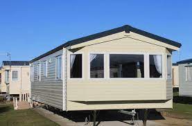 The combined cost of electricity, gas and water can be well below $1,000 a year. Average Cost To Move A Mobile Home Pricing Van Lines