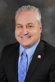 ROSTER OF CITY OFFICIALS LOS ANGELES COUNTY