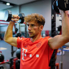 1998 4 kasım doğumlu) fas profesyonel. Bayern Munich S Leon Goretzka Eager For New Season Bavarian Football Works