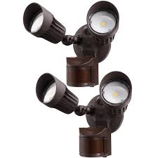 Leonlite 20 W Led Dusk To Dawn Outdoor Security Flood Light With Motion Sensor Reviews Wayfair