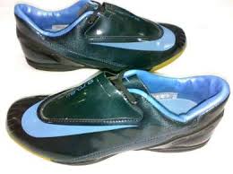 Check spelling or type a new query. Sepatu Toko Olah Raga