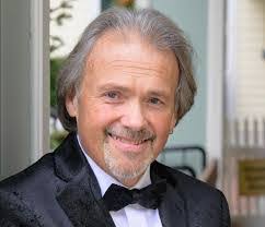 Dan Kaine's Instagram, Twitter & Facebook