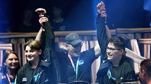 The official channel for fortnite competitions. Fortnite Players Compete For 3 8 Million In World Cup Youtube