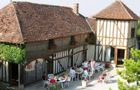 Chambre D Hotes Aux Colombages Champenois A Laubressel Aube Chambre D Hotes 3 Epis Aube Colombage Gite De France Lieux De Vacances