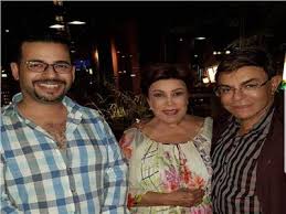 برنامج عالم الشهره i الفنانه رجاء الجداوي وزوجها الكابتن حسن مختار من داخل منزلهم في التمانينات. Ø±Ø¬Ø§Ø¡ Ø§Ù„Ø¬Ø¯Ø§ÙˆÙŠ ØªÙƒØ´Ù Ø°ÙƒØ±ÙŠØ§ØªÙ‡Ø§ Ù…Ø¹ Ø®Ø§Ù„ØªÙ‡Ø§ ØªØ­ÙŠØ© ÙƒØ§Ø±ÙŠÙˆÙƒØ§ ÙˆØ²ÙˆØ¬Ù‡Ø§ Ø§Ù„Ø±Ø§Ø­Ù„ Ø¨ÙˆØ§Ø¨Ø© Ø£Ø®Ø¨Ø§Ø± Ø§Ù„ÙŠÙˆÙ… Ø§Ù„Ø¥Ù„ÙƒØªØ±ÙˆÙ†ÙŠØ©