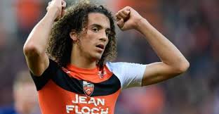 His passing is exceptional with a mixture of short and long passes due to the perfect weight he puts on the passes to get them. Matteo Guendouzi Arsenalcore