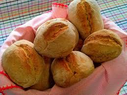 Pan Casero Bollos Integrales Hechos Con Masa Madre Guisando Rico Pan Casero Masa Madre Postres Con Pan