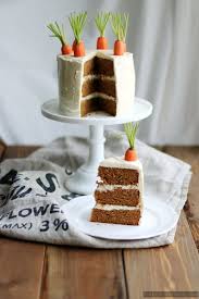 Nach Weihnachten Ist Vor Ostern Lecker Happy Easter The Best Carrot Cake Recipe By Feel Wunderbar Blog Lecker Ostern Kuchen Kuchen Und Torten