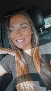 Kayla Heaton's Instagram, Twitter & Facebook