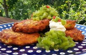 Ricotta Zucchini Fritters With Green Tomato Salsa In 2020 Italian Recipes Italian Recipes Traditional Appetizer Recipes