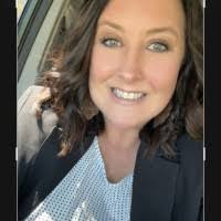 Rebecca Ropp's Instagram, Twitter & Facebook