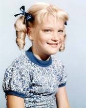 The Brady Bunch 1969 Carol Marcia Jan & Eve family portrait 8x10 inch photo 