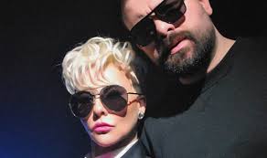 Pamela ve Zeus Kabadayı'dan Kader Değil