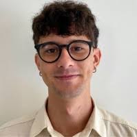 300+ profili “Nick”