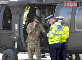 Un elicopter militar american a aterizat joi dimineaţa forțat în piața charles de gaulle. Gd58j3wafjh3 M