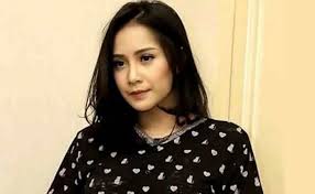 Apa agama dari isyana sarasvati? Profil Dan Agama Nagita Slavina Isteri Raffi Ahmad Agama Aktris Artis
