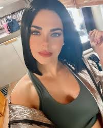 Emilia Sanchez's Instagram, Twitter & Facebook