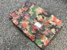 Nutze die sales aus und kaufe expressversand und einfacher rückgabe pelerine damen kollektion frühling sommer 2021 auf. Militar Pelerine Regenschutz Armee Kaufen Auf Ricardo