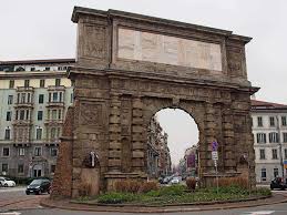 Porta Romana Oggi Arriveremo Da Queste Parti Ma La Meta Finale E Preceduta Da Un Giro Che Deve Aprirci Gli Occhi Sulle Bellezze Milano Citta Luoghi