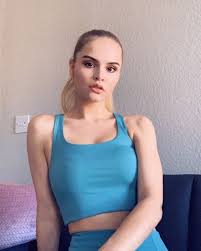 'black's game' makes unfamiliar moves. Maria Birta Wikipedia Age Height Boyfriend Family Instagram