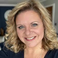 Jane Mccormack's Instagram, Twitter & Facebook