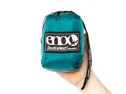The singleowl is 9′ by 4′ 6″ and weighs 16 ounces. Doublenest Hammock Eno