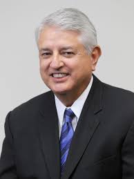 El Paso Times president Salinas to retire