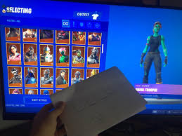 See more ideas about ghoul trooper, gaming wallpapers, best gaming wallpapers. Renegade Raider Ghoul Trooper Og Fortnite In 162 46 Stockholm Fur 3 500 00 Sek Zum Verkauf Shpock De
