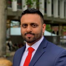 A little over 3 years ago I was accepted into my Masters program at Harvard  University. Yesterday, I graduated alongside my new family and humbly  joined the Harvard Alumni Association. Just as