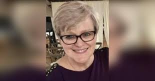 Debra Hoover's Instagram, Twitter & Facebook