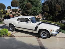 70 Boss 302 In White Classic Cars Muscle Concept Cars Vintage Pony Car