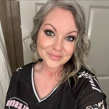 🎉 On May 12th, we proudly swore in Valley View's new Mayor, Chris Strawn,  along with Board of Aldermen members Heather Evans and Chris Heisler. We're  excited to see what the future