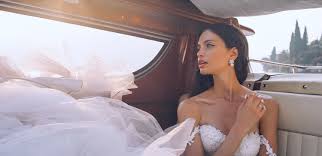 1,511 uk sample wedding dresses products are offered for sale by suppliers on alibaba.com, of which plus size dress & skirts accounts for 44%, evening you can also choose from organza, satin uk sample wedding dresses, as well as from embroidered, plain dyed, and knitted uk sample wedding. New Ex Sample And Second Hand Wedding Dresses