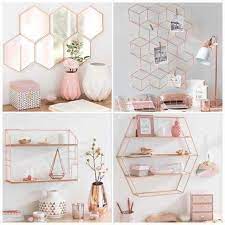 Toutes les teintes peuvent être adaptées à ce type d'espace : Decoration De Bureau Rose Gold Diy Deco Chambre Deco Chambre Coconing Decoration Chambre Ado
