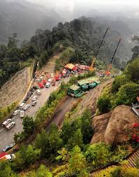 6) if you wish to disembark at chin swee station, please keep your ticket(s) or qr code(s) in order to continue your journey to the top or leaving the resort from awana station. Kemalangan Kereta Kabel Di Genting Highland
