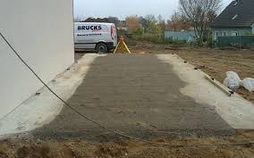 We can service your car and still maintain your manufacturer's warranty which will save you approximately 60% on dealer prices. Garagenbau Brucks Bauunternehmung