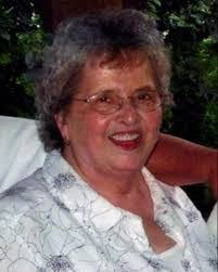 Sally Wise's Instagram, Twitter & Facebook