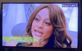 Nik from Cycle 5 showing up as a very supportive best friend to a bride