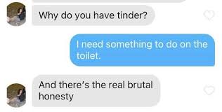I don't see any problem with age gaps. 25 Tinder Screenshots That Make You Wonder If These People Even Know You Can Screenshot Tinder
