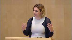 Paula bieler was born on 31 march, 1988 in västerås, sweden, is a politician. Paula Bieler Migrationsdebatt Youtube