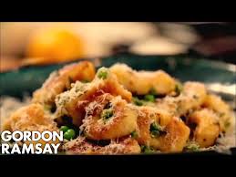 Steamed mussels with saffron flatbread fast food with gordon ramsay. Recipes Barbeque How To Make Grilled Tuna And Roasted Pepper Sandw On Thyme Focaccia