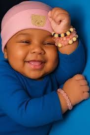 Carol Keeling's Instagram, Twitter & Facebook