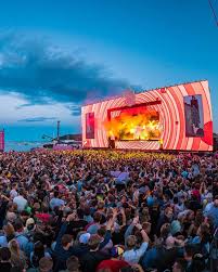The Chainsmokers Electronic Music Festival Music Festival Electronic Music