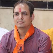 Satish Suthar's Instagram, Twitter & Facebook