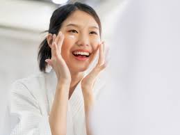 Top 7 kem dưỡng ẩm da mặt được chuyên gia da liễu khuyên dùng