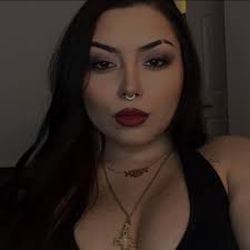 Sav Jenkins-Hall (@savannah.jenkins.7330) • Facebook, Connect with friends