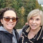 Lisa Seyler's Instagram, Twitter & Facebook